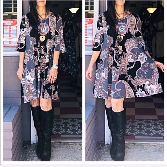 Side pocketed retro inspired swing dress - Picture 3 of 3